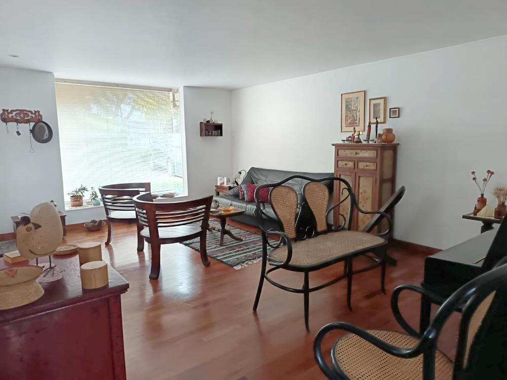 Casa en venta de 2 habitaciones con terraza en Bogotá, El Contador.