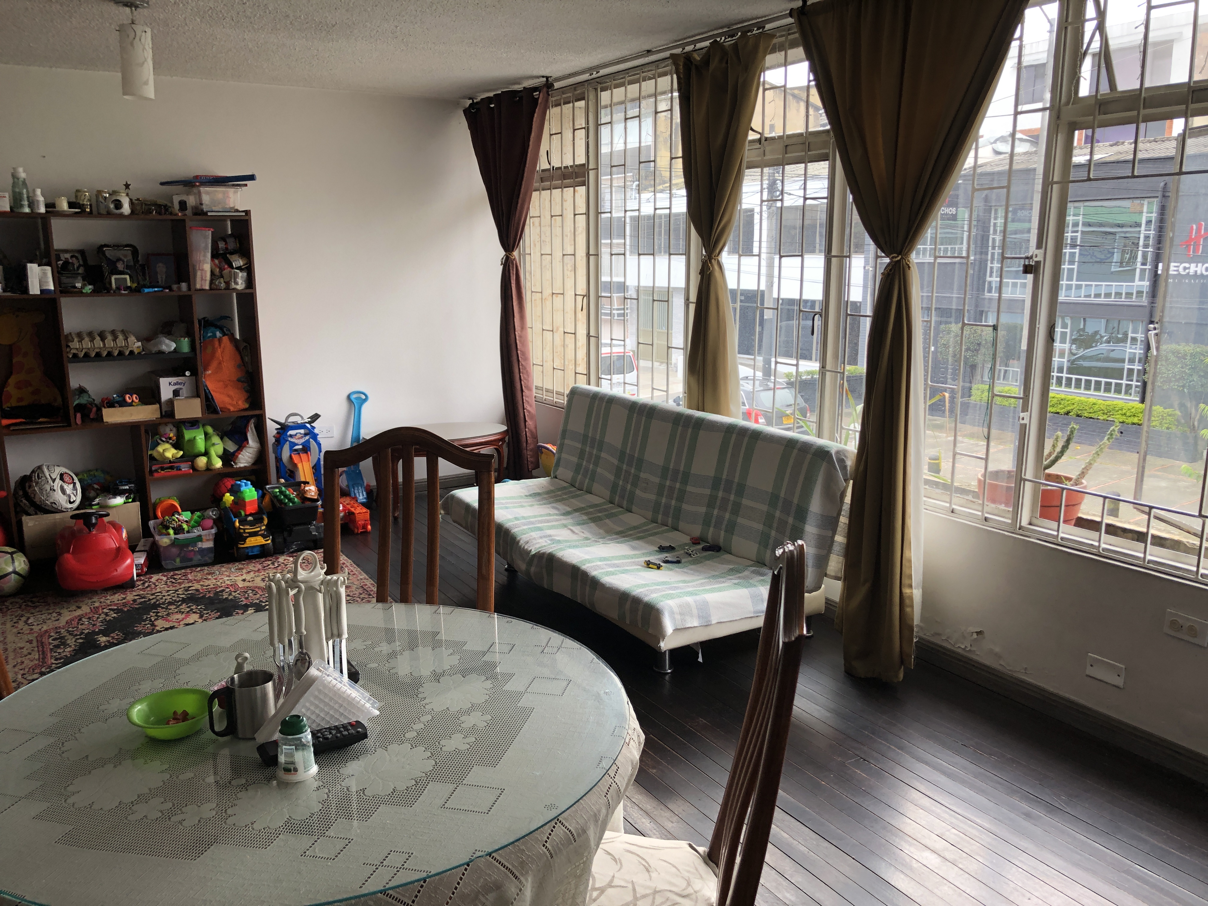 Apartamento en venta de 3 habitaciones en Bogotá, La Soledad.