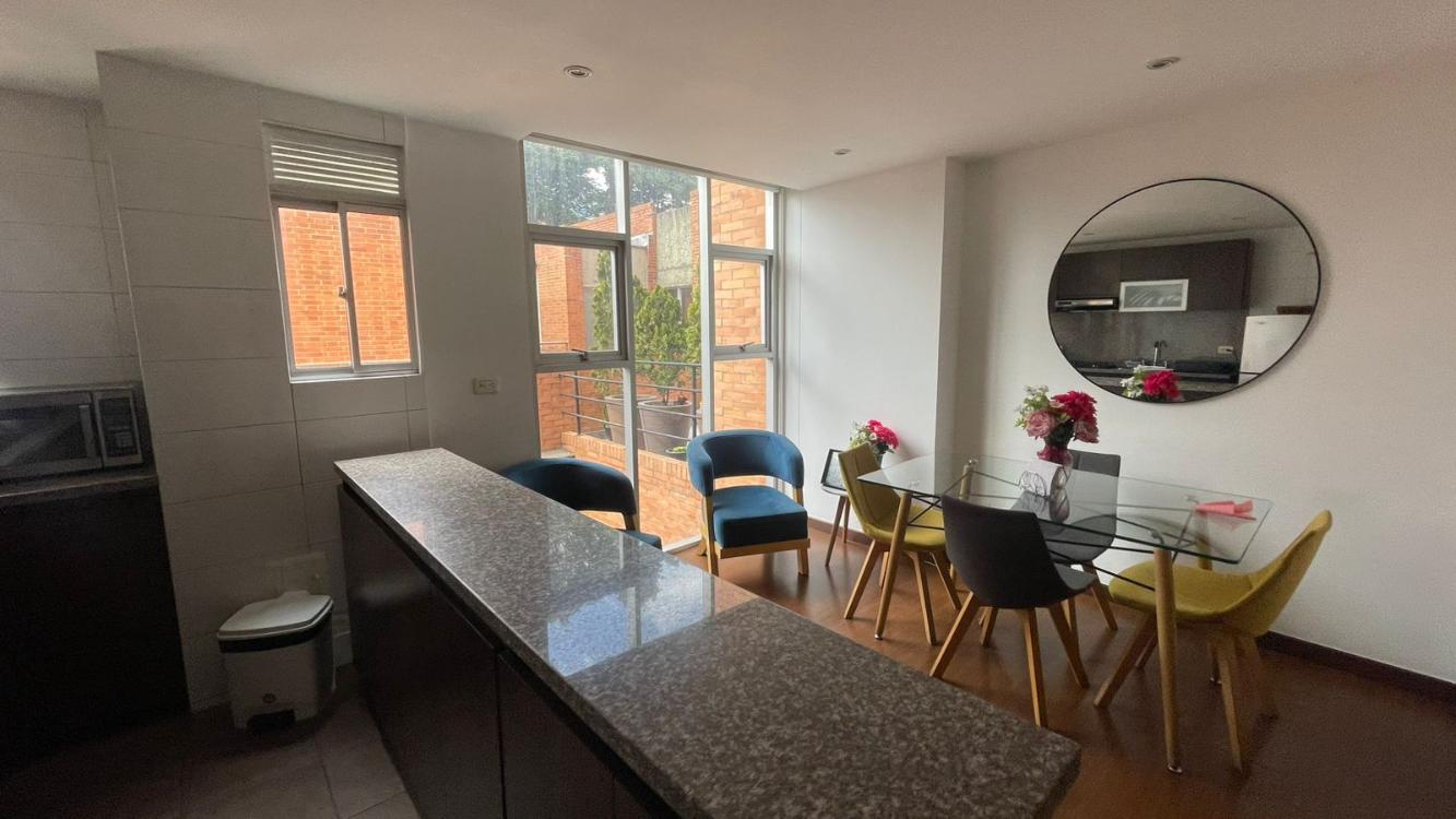 Apartamento en venta de 2 habitaciones con terraza en Bogotá, La Calleja.