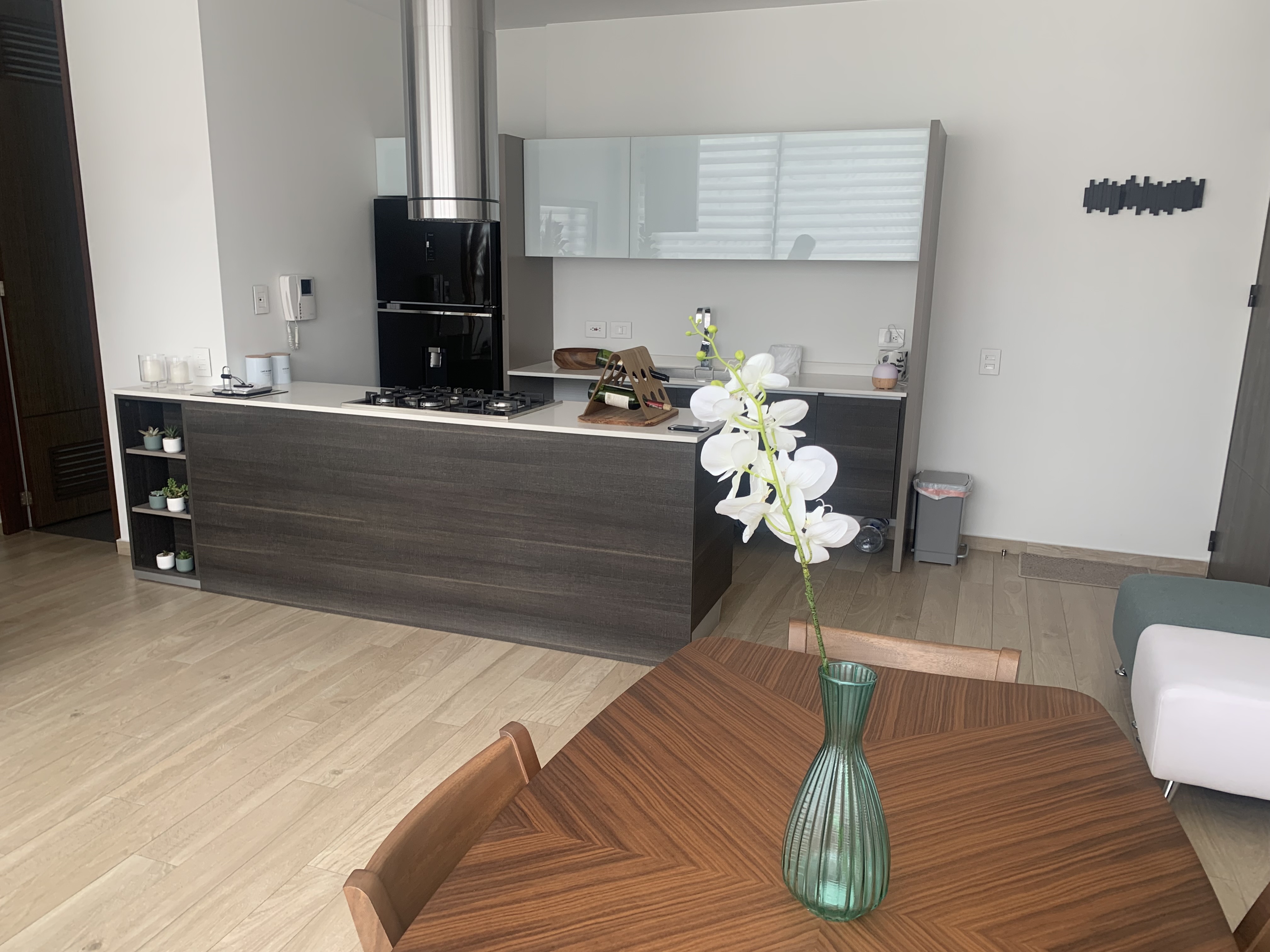 Apartamento en venta de 1 habitación con balcón en Bogotá, Chicó Navarra.