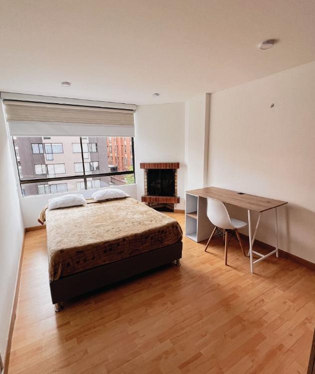 Apartamento en venta de 4 habitaciones en Bogotá, Mazurén.